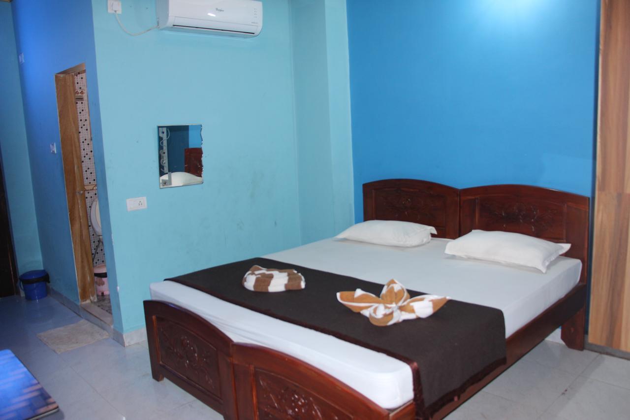 קלנגוטה Hotel M R Manfred מראה חיצוני תמונה