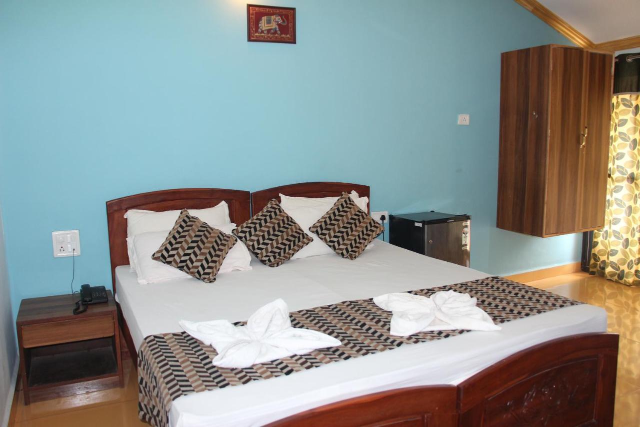 קלנגוטה Hotel M R Manfred מראה חיצוני תמונה
