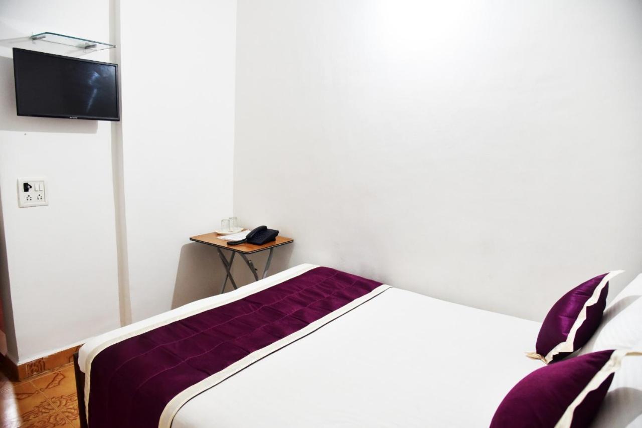 קלנגוטה Hotel M R Manfred מראה חיצוני תמונה